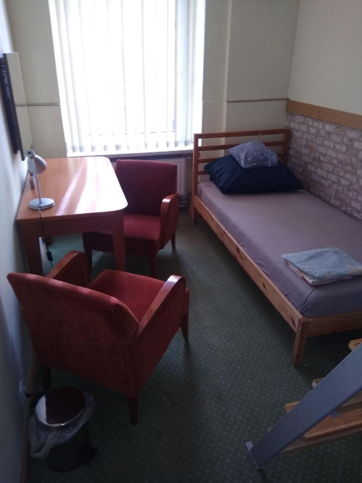 Hostel Kwadrans Gliwice Exteriör bild