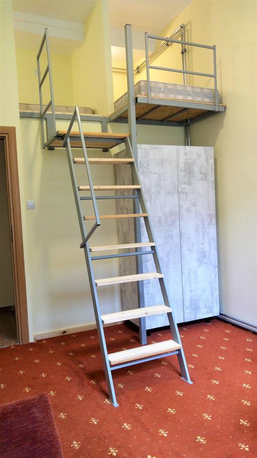 Hostel Kwadrans Gliwice Exteriör bild
